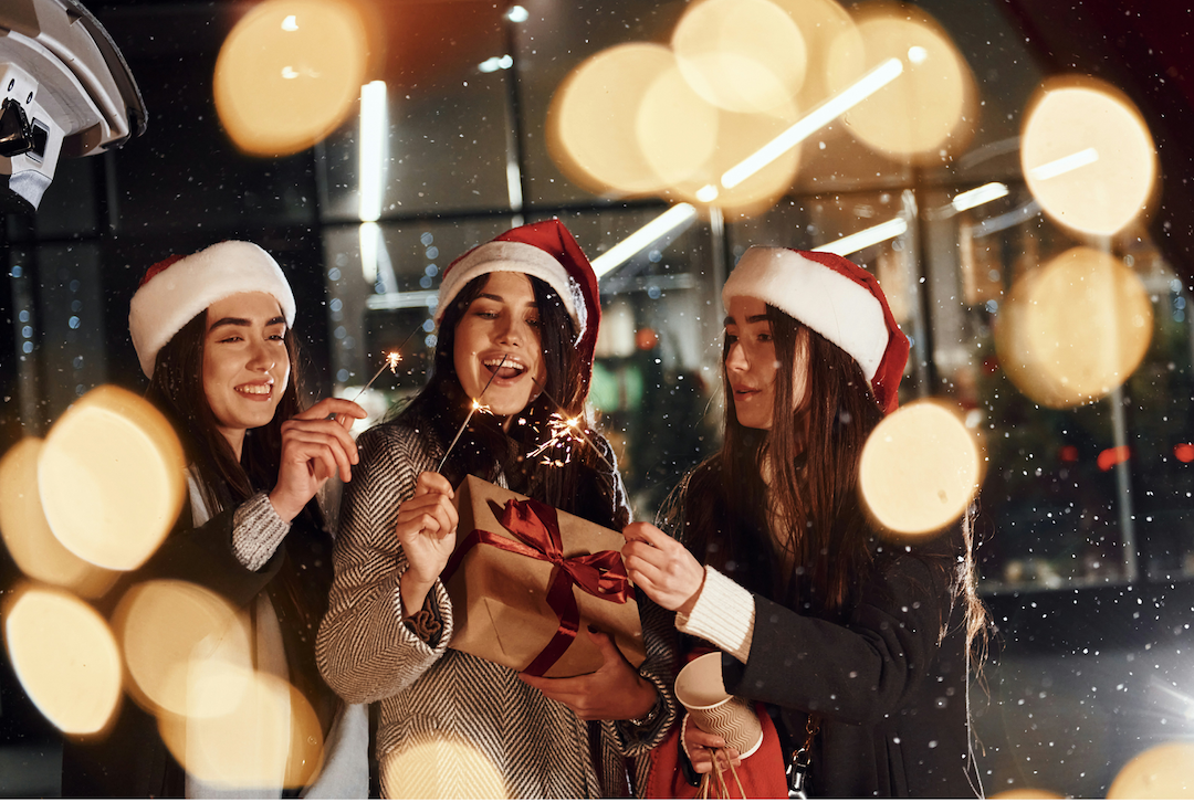 Employees Spread Christmas Cheer